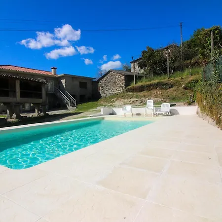 Casa Da Laranjeira By Geres Casas Farmház *