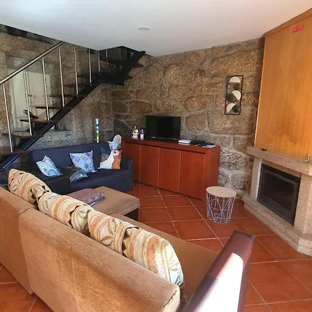 Alojamento de Turismo Rural Casa Da Laranjeira By Gerês Casas