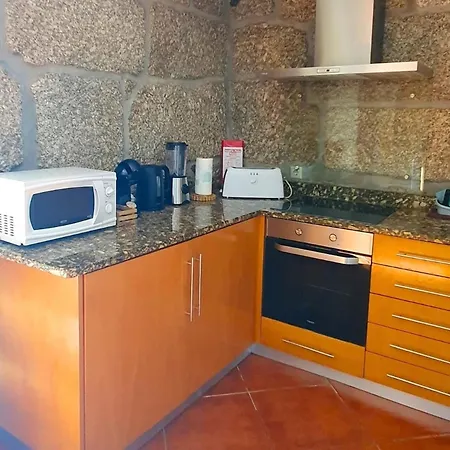 Casa Da Laranjeira By Gerês Casas Alojamento de Turismo Rural Vieira do Minho