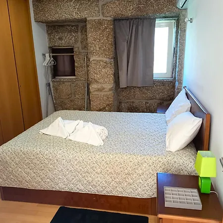 Alojamento de Turismo Rural Casa Da Laranjeira By Gerês Casas *