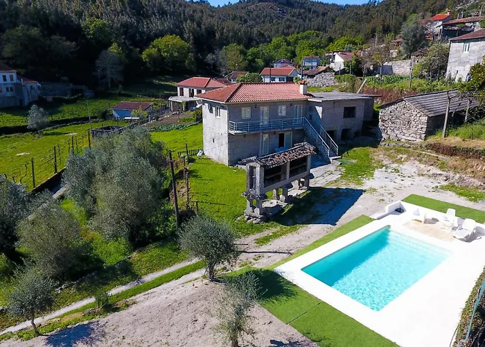 Lantgård Casa Da Laranjeira By Geres Casas