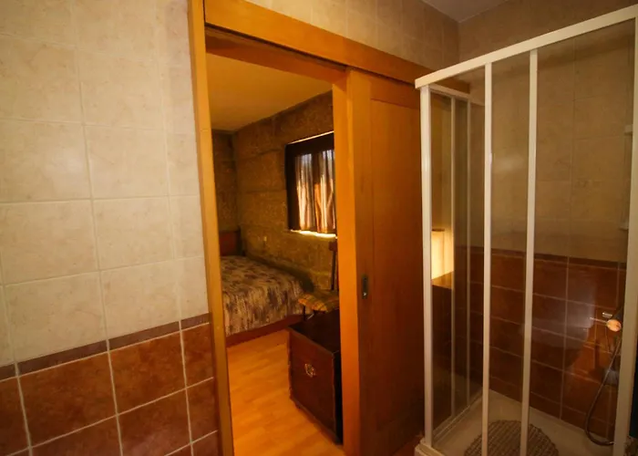 Casa Da Laranjeira By Geres Casas